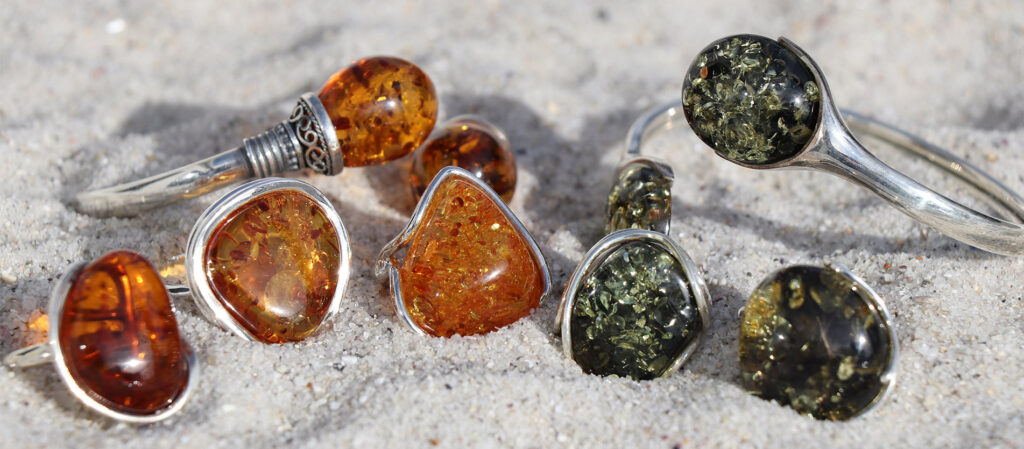 amber-jewellery-slide01