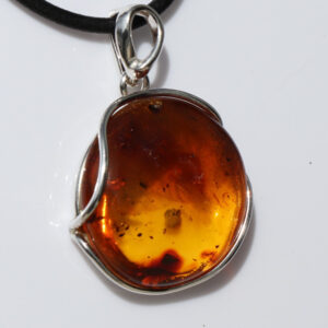 Amber Pendant with Insects set in silver PI 50